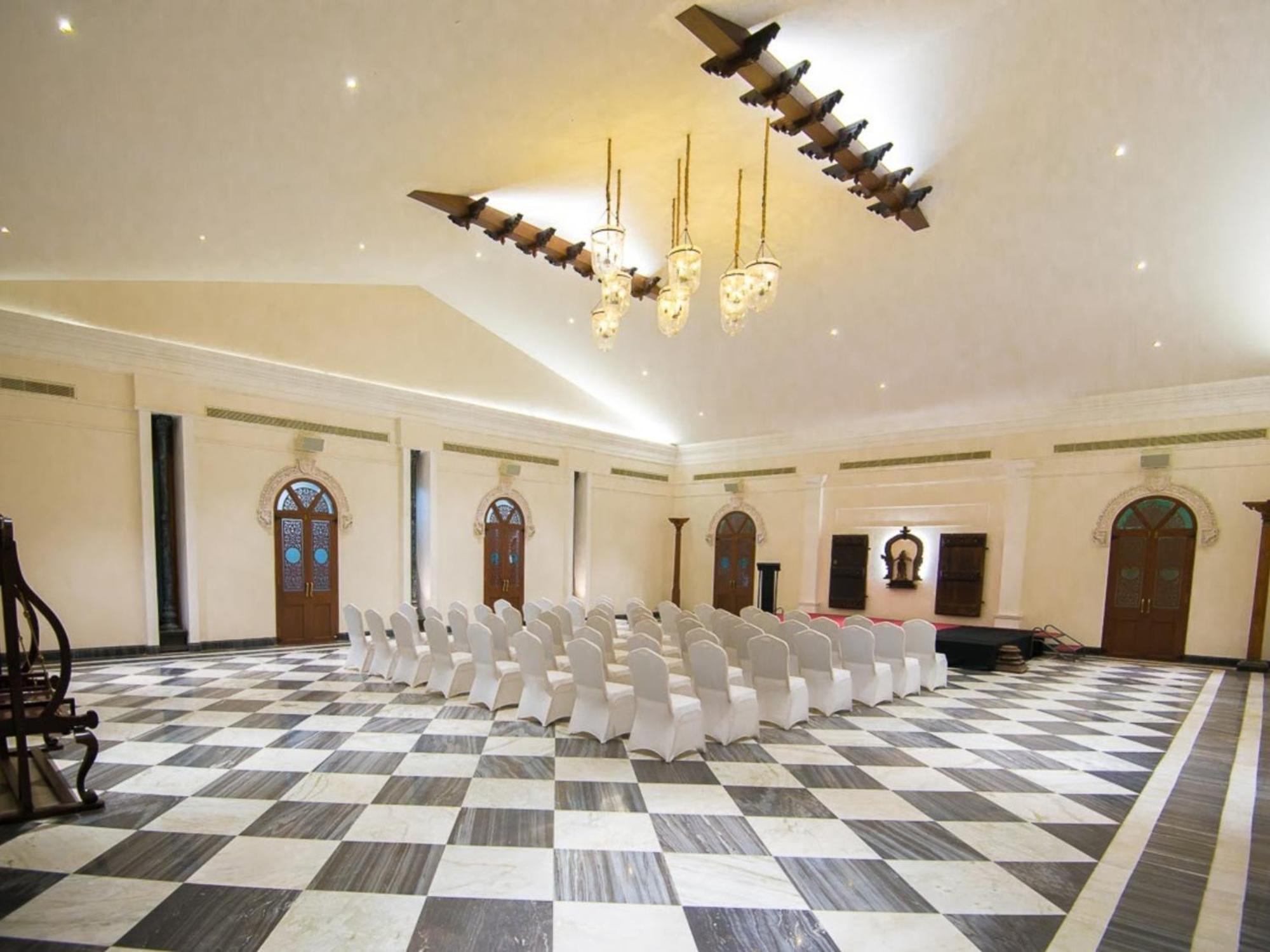Svatma - A Luxury Heritage Resort Thanjavur Bagian luar foto